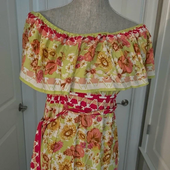 NWT! Flying Tomato Juno Floral Garden Off the Shoulder Maxi Dress Size Medium - Picture 10 of 13